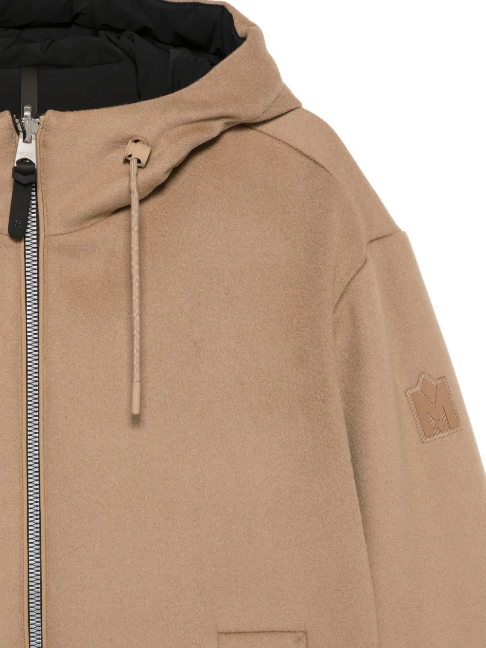 Mackage Niko jack met capuchon en logo-patch Bruin