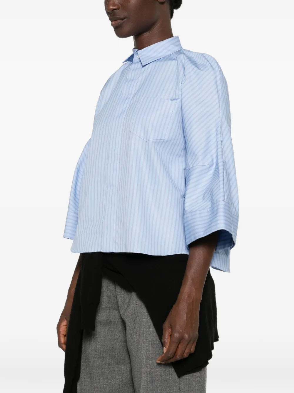 sacai vertical-stripe flared-sleeve shirt Blauw