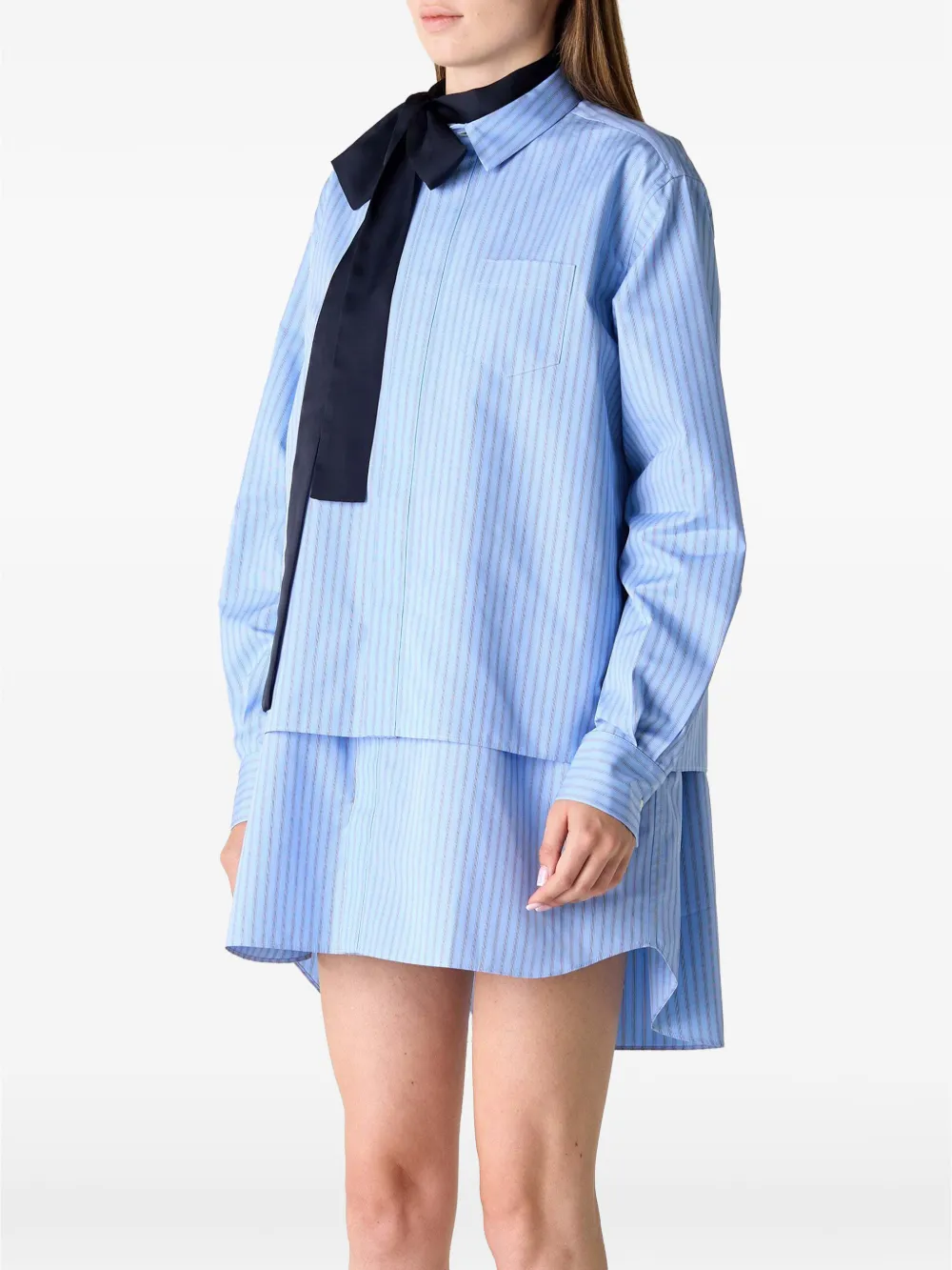 sacai Gestreepte popeline blousejurk Blauw