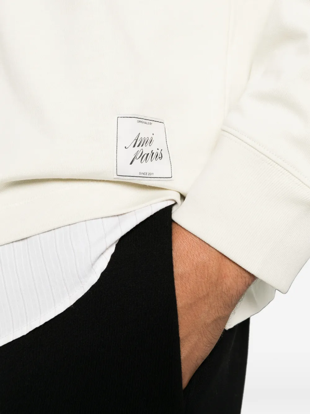 AMI Paris Poloshirt met logopatch Beige