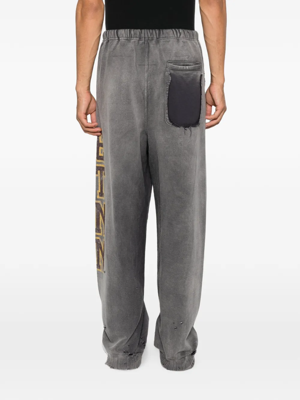 Maison MIHARA YASUHIRO Trainingsbroek met gerafelde print Grijs