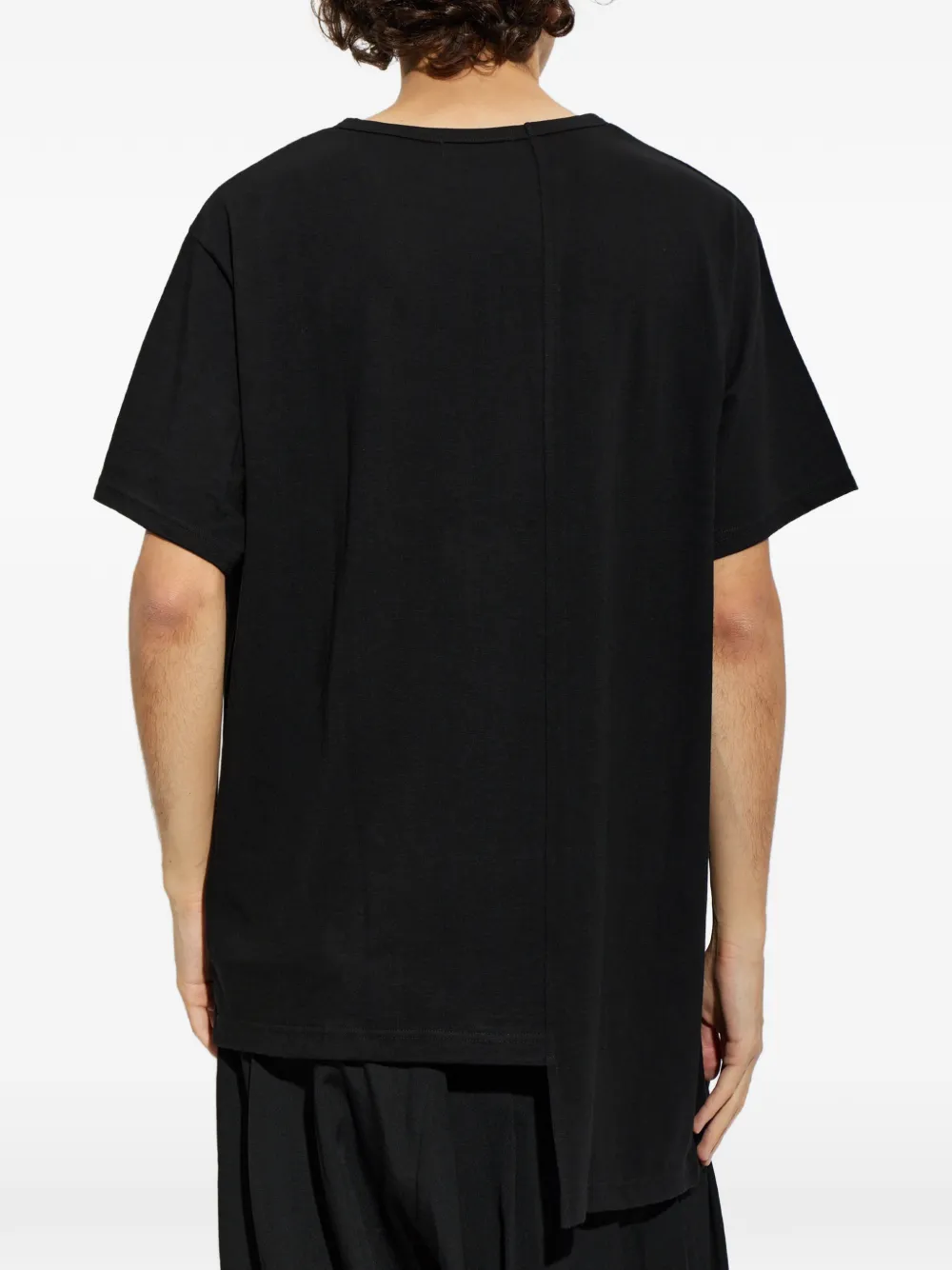 Yohji Yamamoto T-shirt met asymmetrische snit Zwart