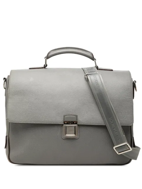 Louis Vuitton Pre-Owned 2010 Taiga Vassili GM business bag