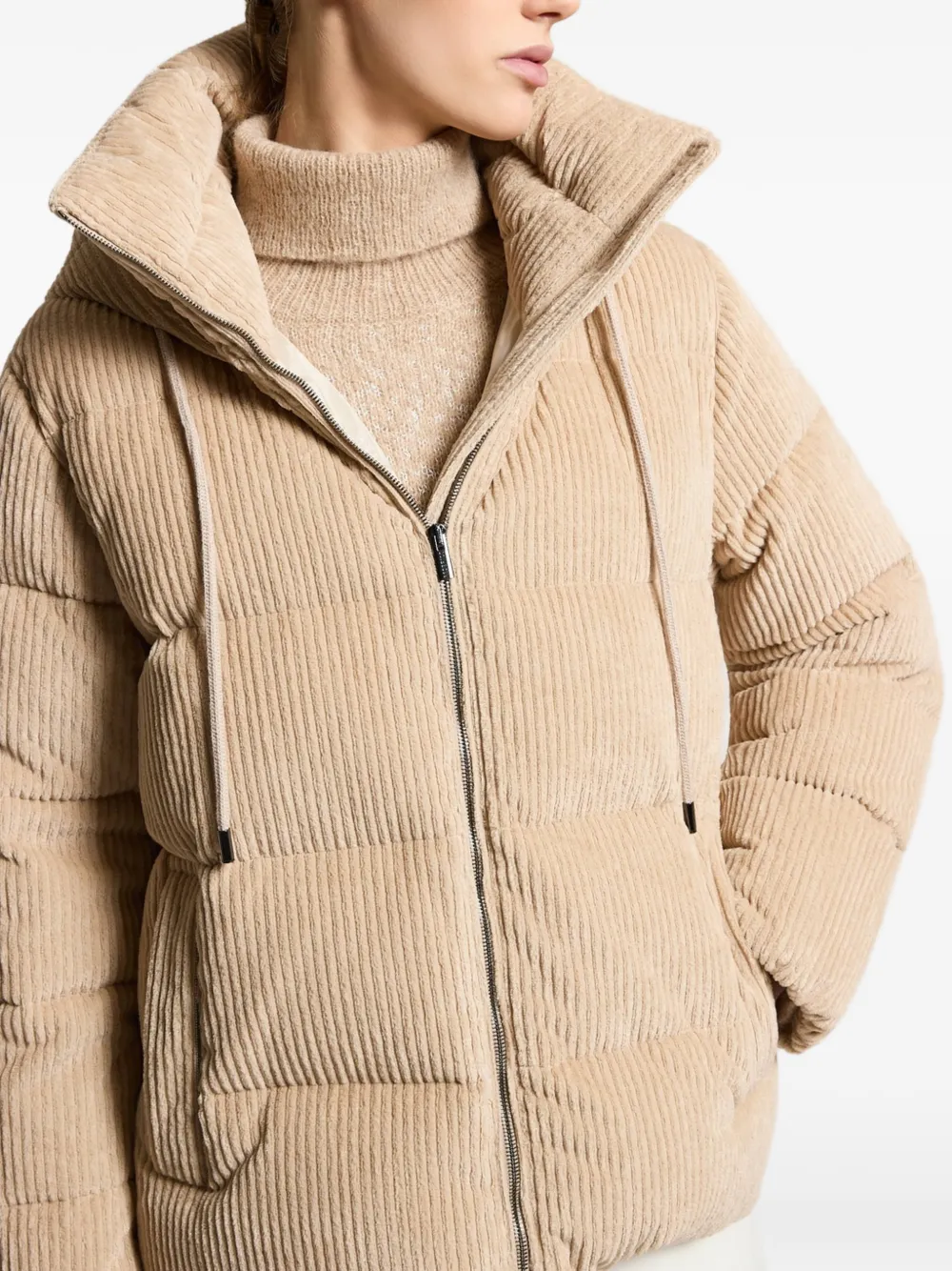 Peserico Donsjack met capuchon Beige