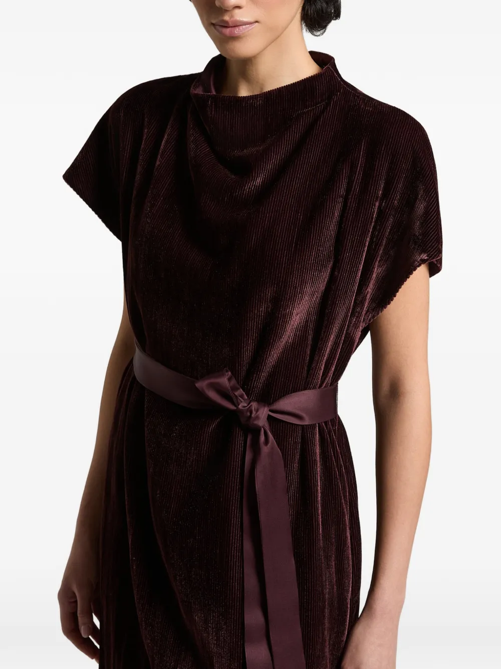 Peserico robe mi-longue en velours côtelé à taille ceinturée - Rouge Peserico robe mi-longue en velours côtelé à taille ceinturée - Rouge