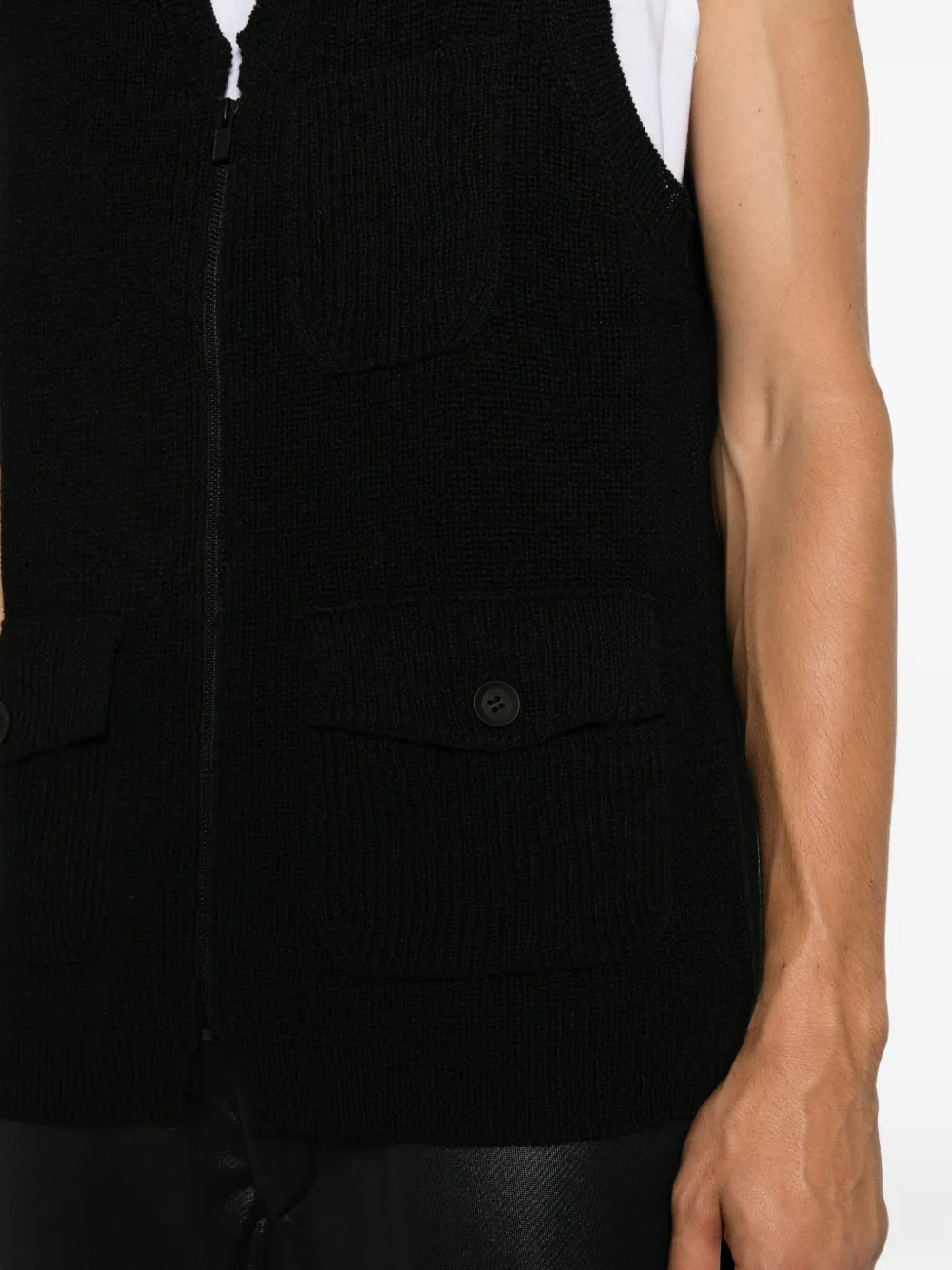 Yohji Yamamoto Ribgebreide bodywarmer met rits Zwart