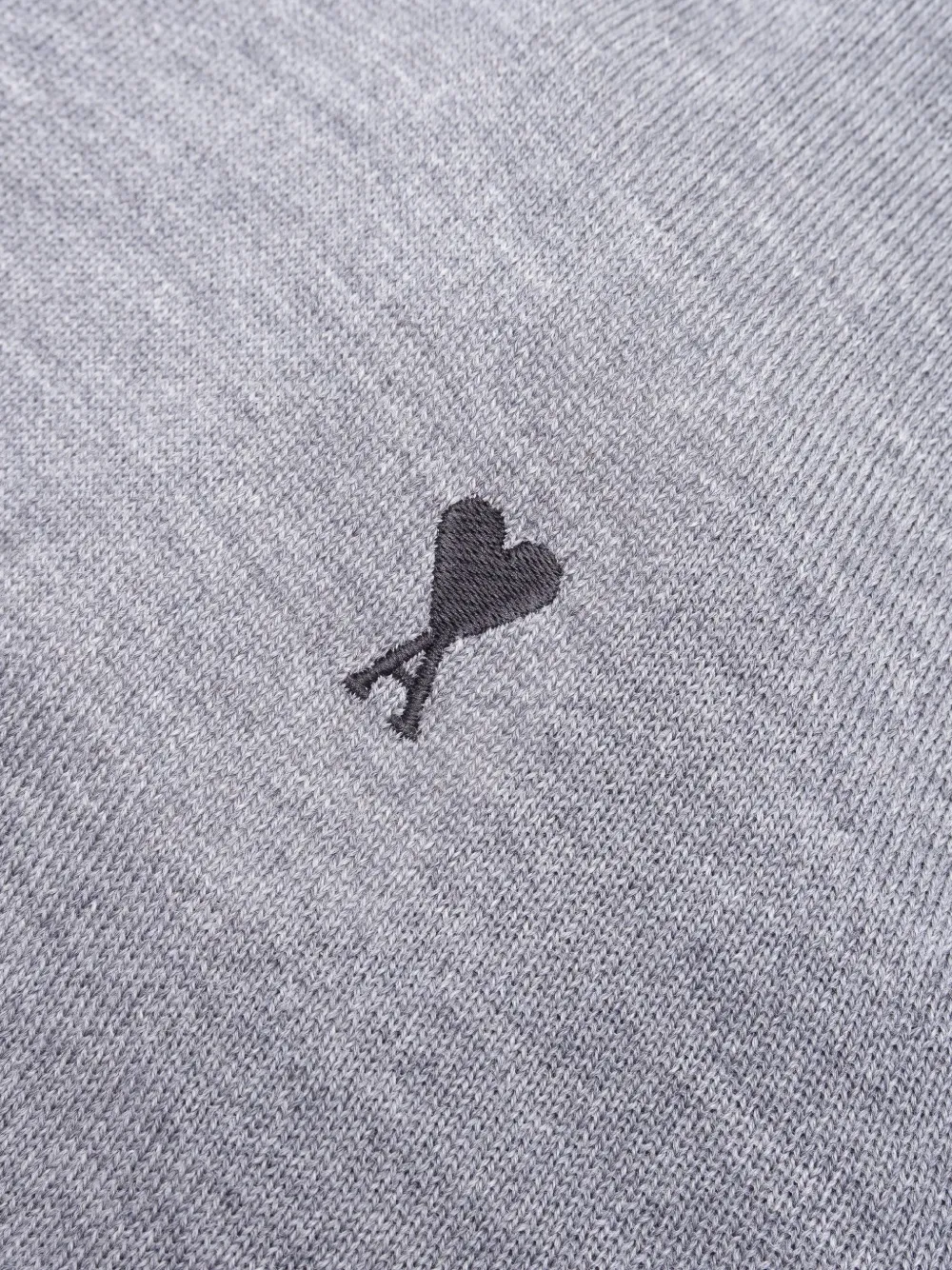AMI Paris Ami de Coeur vest met korte mouwen Grijs