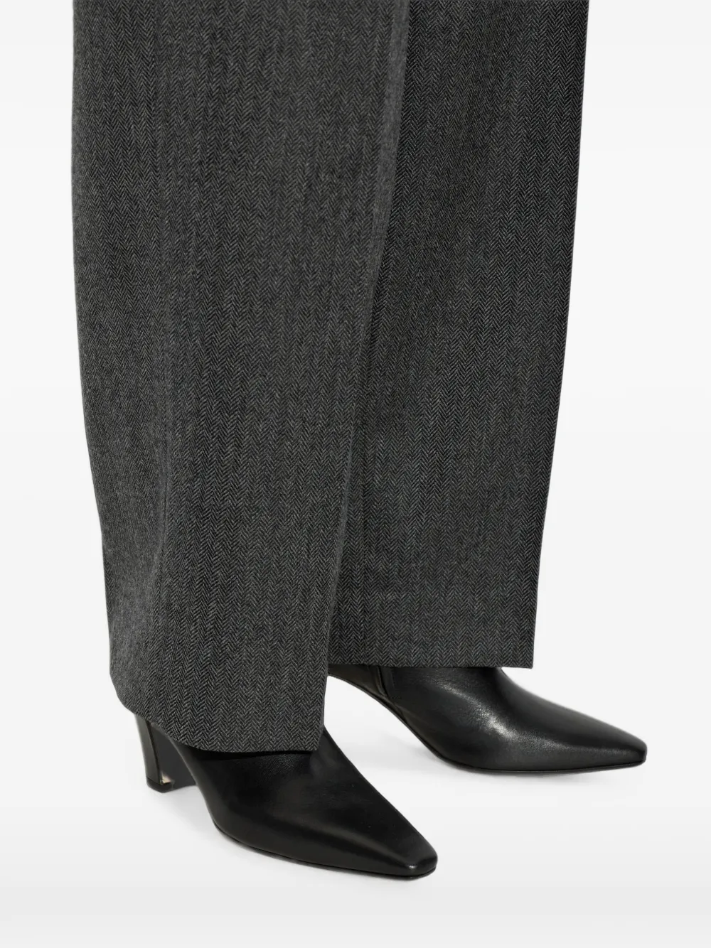 Aeyde Maris pointed-toe ankle boots Zwart