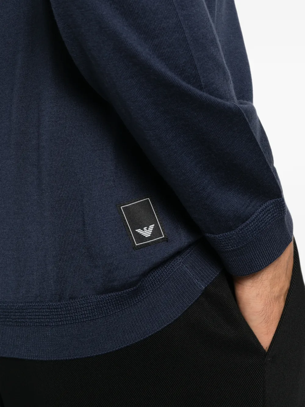 Emporio Armani logo-patch wool sweater Blauw