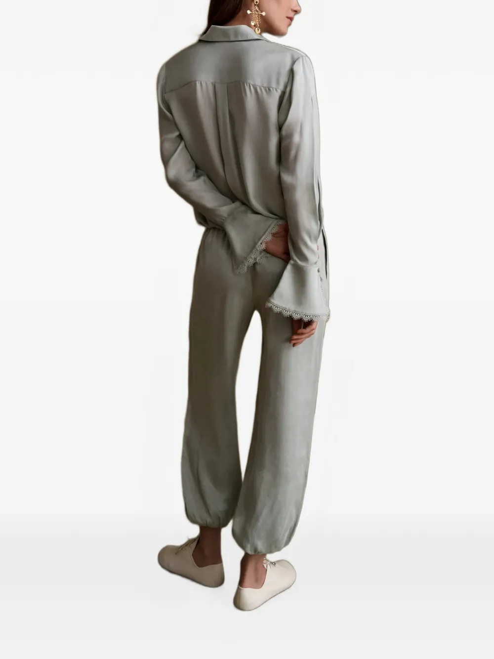 HEVRON Soraya blouse met kanten afwerking en flared manchetten Groen