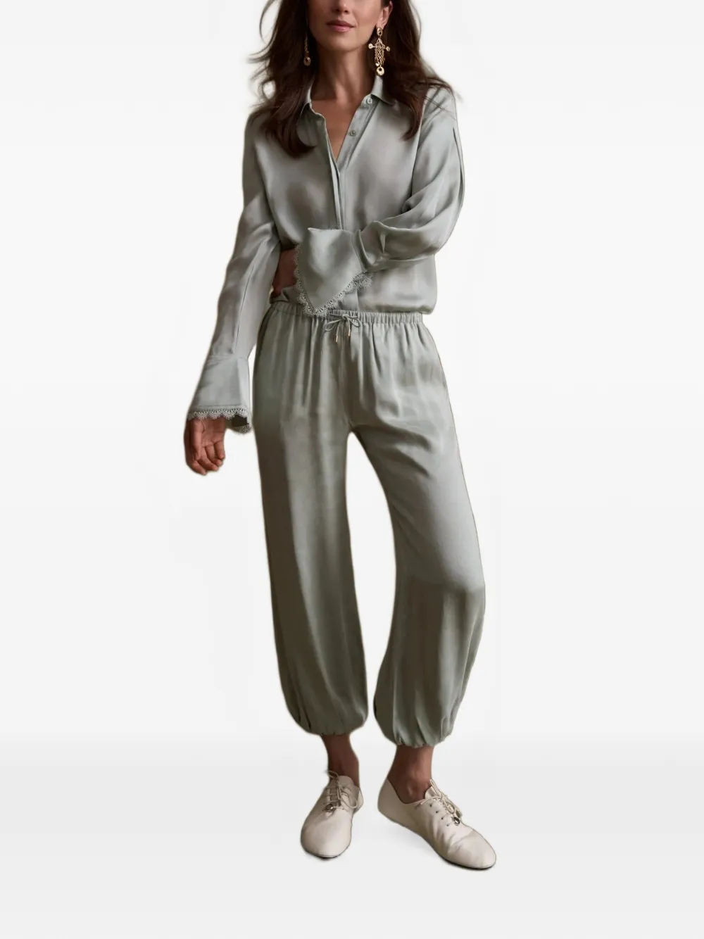 HEVRON Soraya blouse met kanten afwerking en flared manchetten Groen