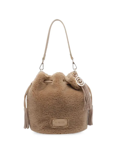 La Carrie Teddy bucket bag