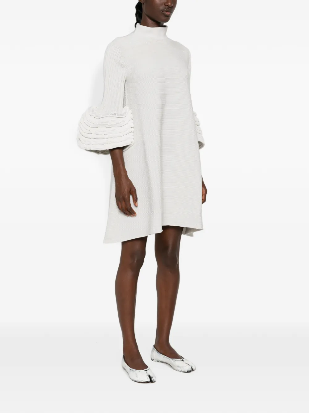 CFCL Mini-jurk met klokmouwen en ruches Beige