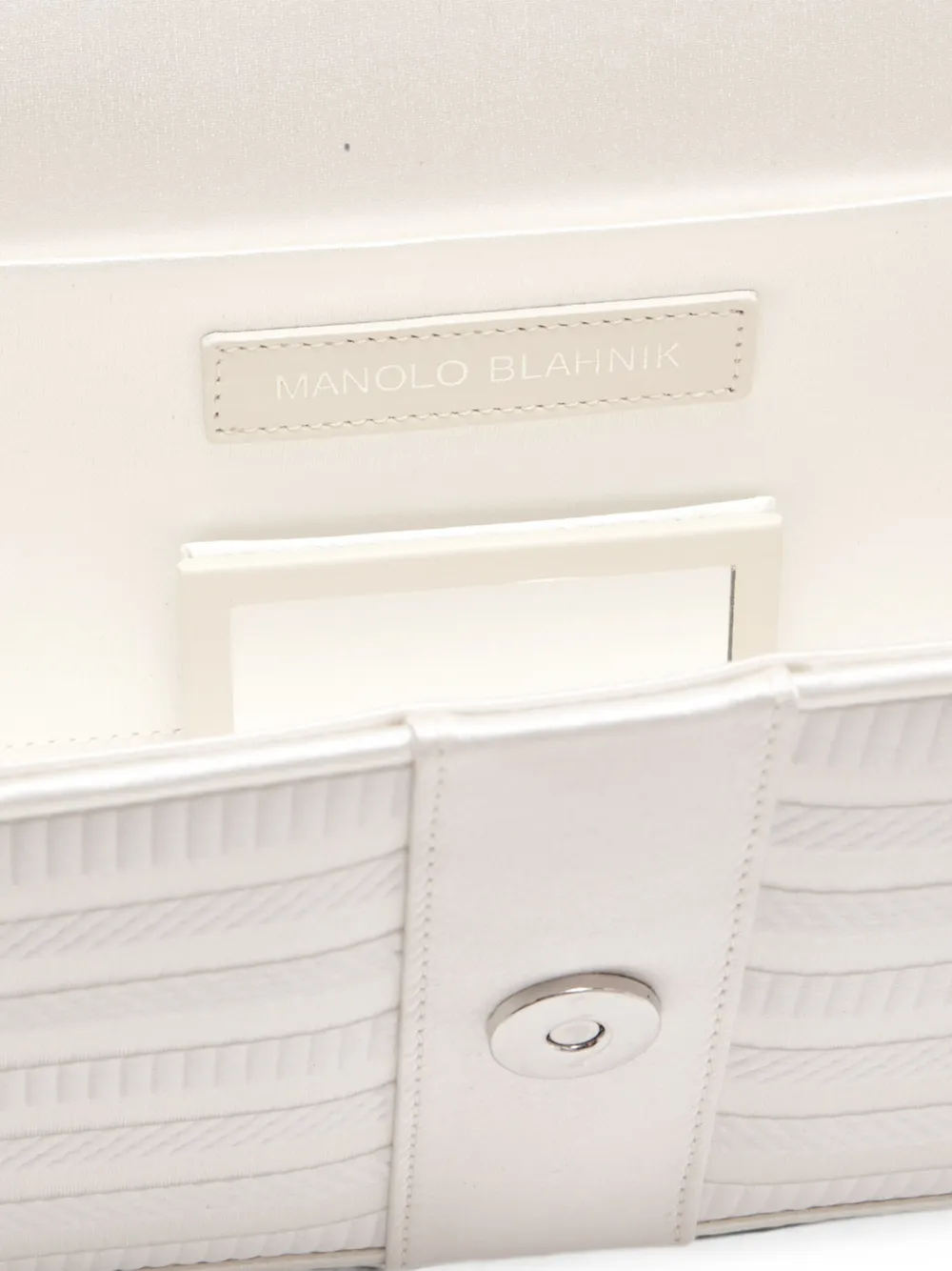 Manolo Blahnik Capri clutch met kristallen gesp Wit