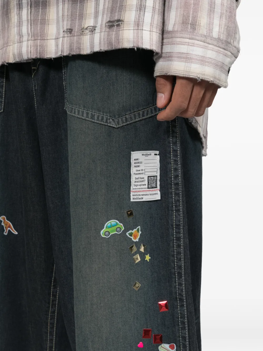 Maison MIHARA YASUHIRO Jeans met sticker-print Blauw