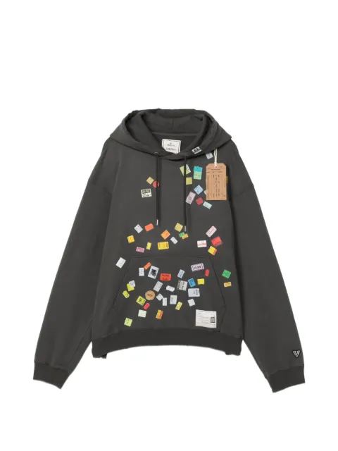 Maison MIHARA YASUHIRO hoodie con sticker de etiqueta de precio estampado