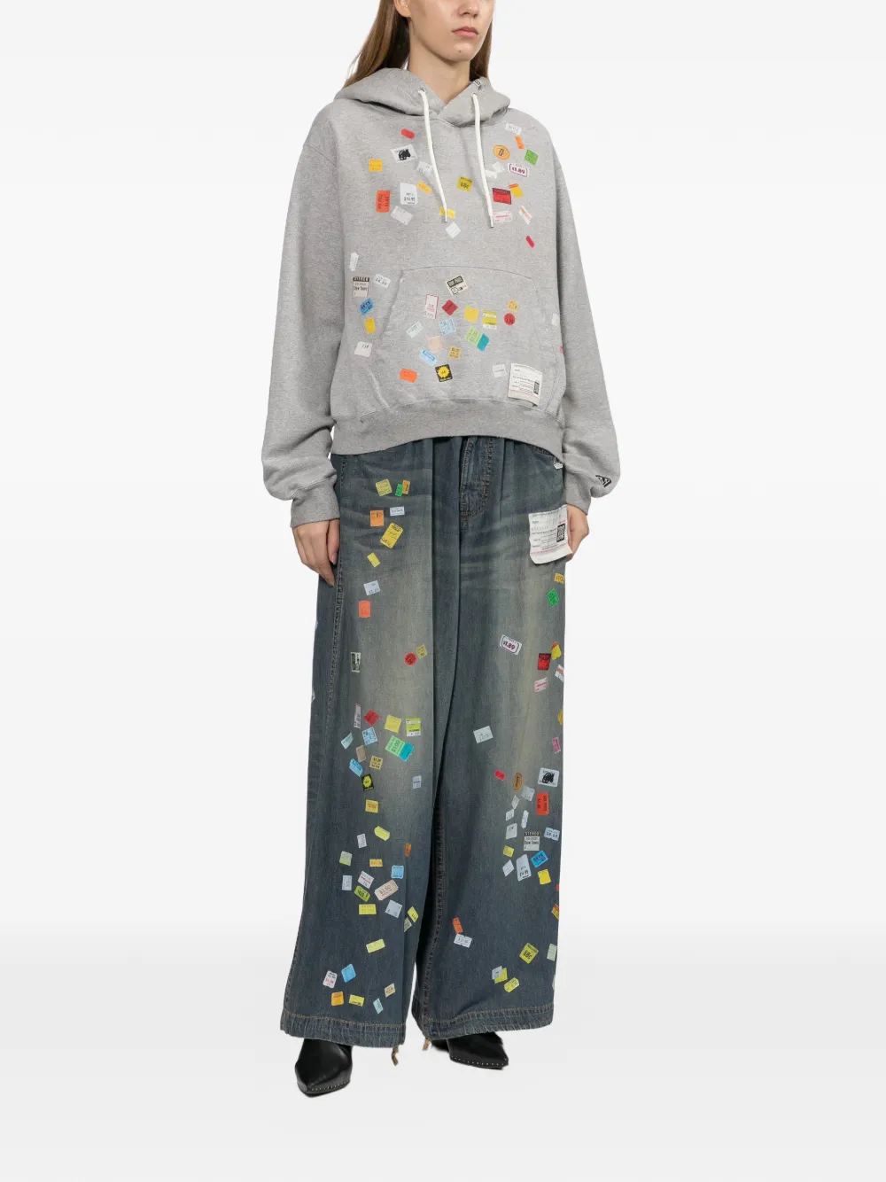 Maison MIHARA YASUHIRO Jeans met wijde pijpen en prijskaartjessticker-print Blauw