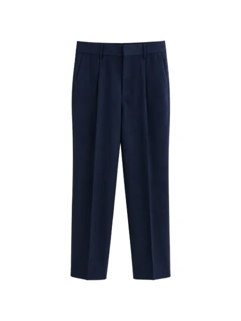 Costumein pantalones con pinzas