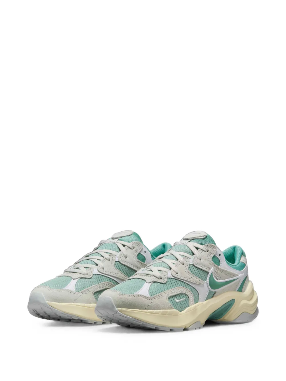 Nike AL8 paneled sneakers Groen