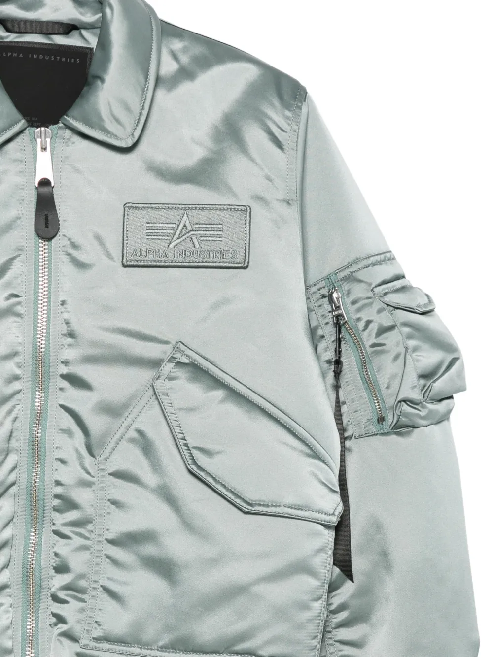 Alpha Industries CWU-45 P bomberjack met logo-patch Groen
