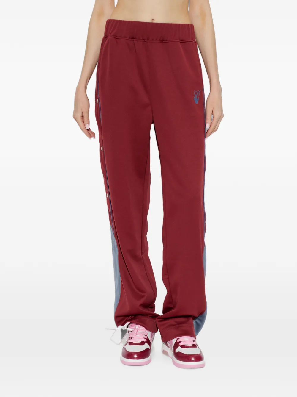 Off-White Trainingsbroek met geborduurd logo en drukknoop Rood