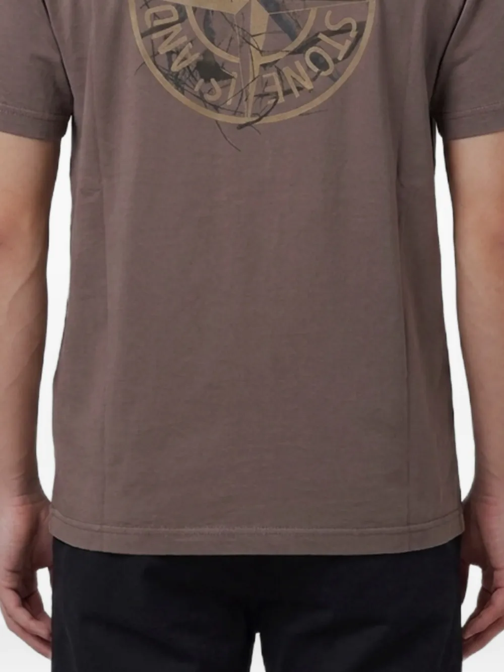Stone Island T-shirt met logoprint Bruin