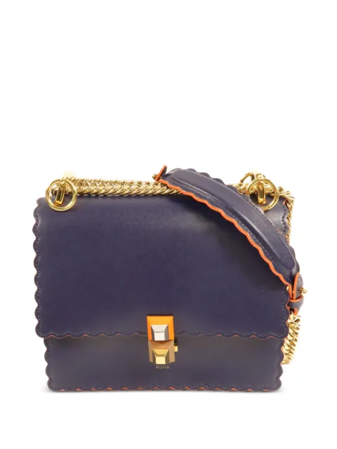 Fendi Pre-Owned small Kan I scalloped-edge shoulder bag