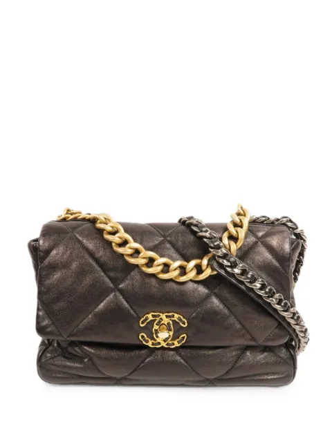 CHANEL Pre-Owned 19 leather shoulder bag