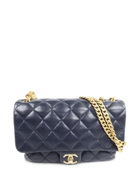 CHANEL Pre-Owned CC turn-lock shoulder bag