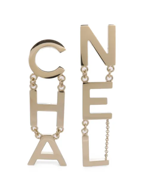 CHANEL Pre-Owned aretes colgantes Letter