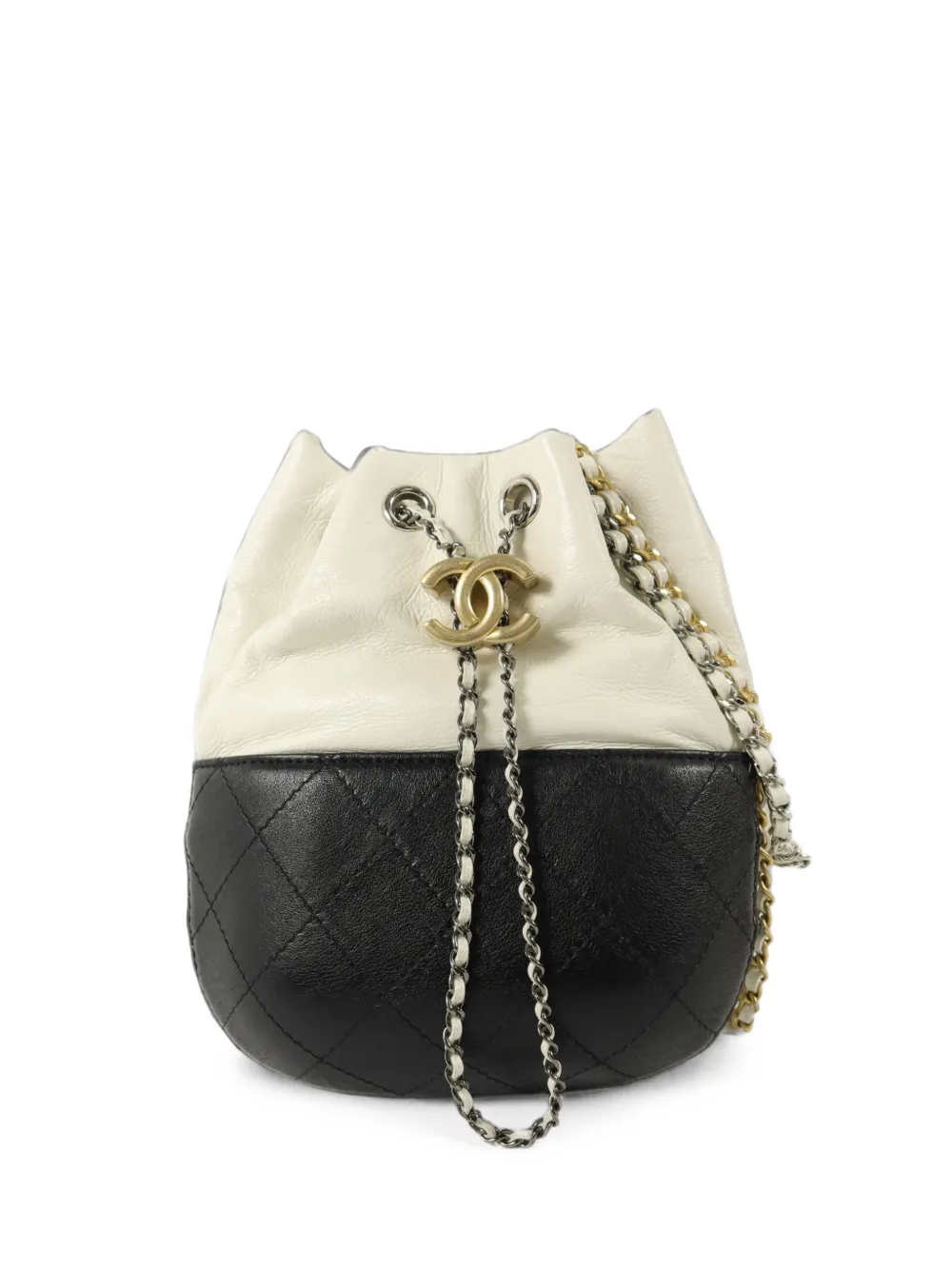 CHANEL Pre-Owned small Gabrielle quilted bucket bag - Bianco