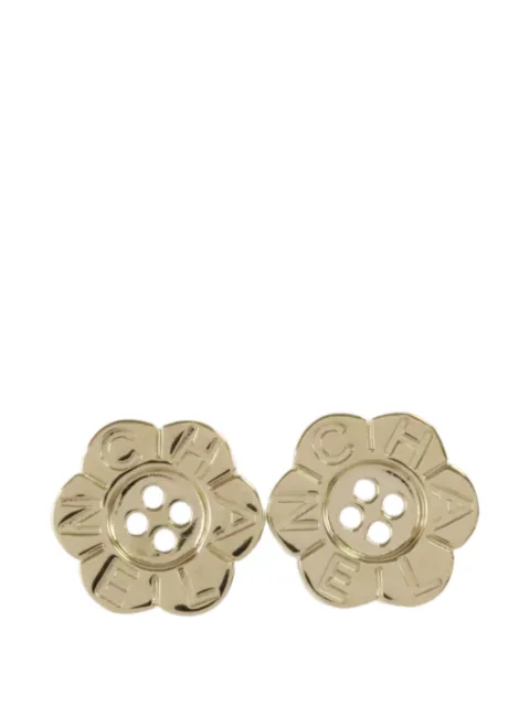 CHANEL Pre-Owned button-detail flower-shape earrings