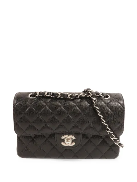 CHANEL Pre-Owned bolsa de hombro con cierre giratorio y logo CC
