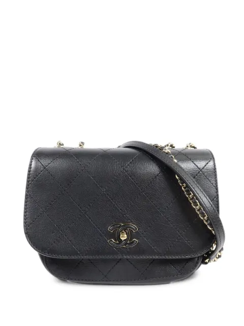 CHANEL Pre-Owned CC turn-lock chain shoulder bag