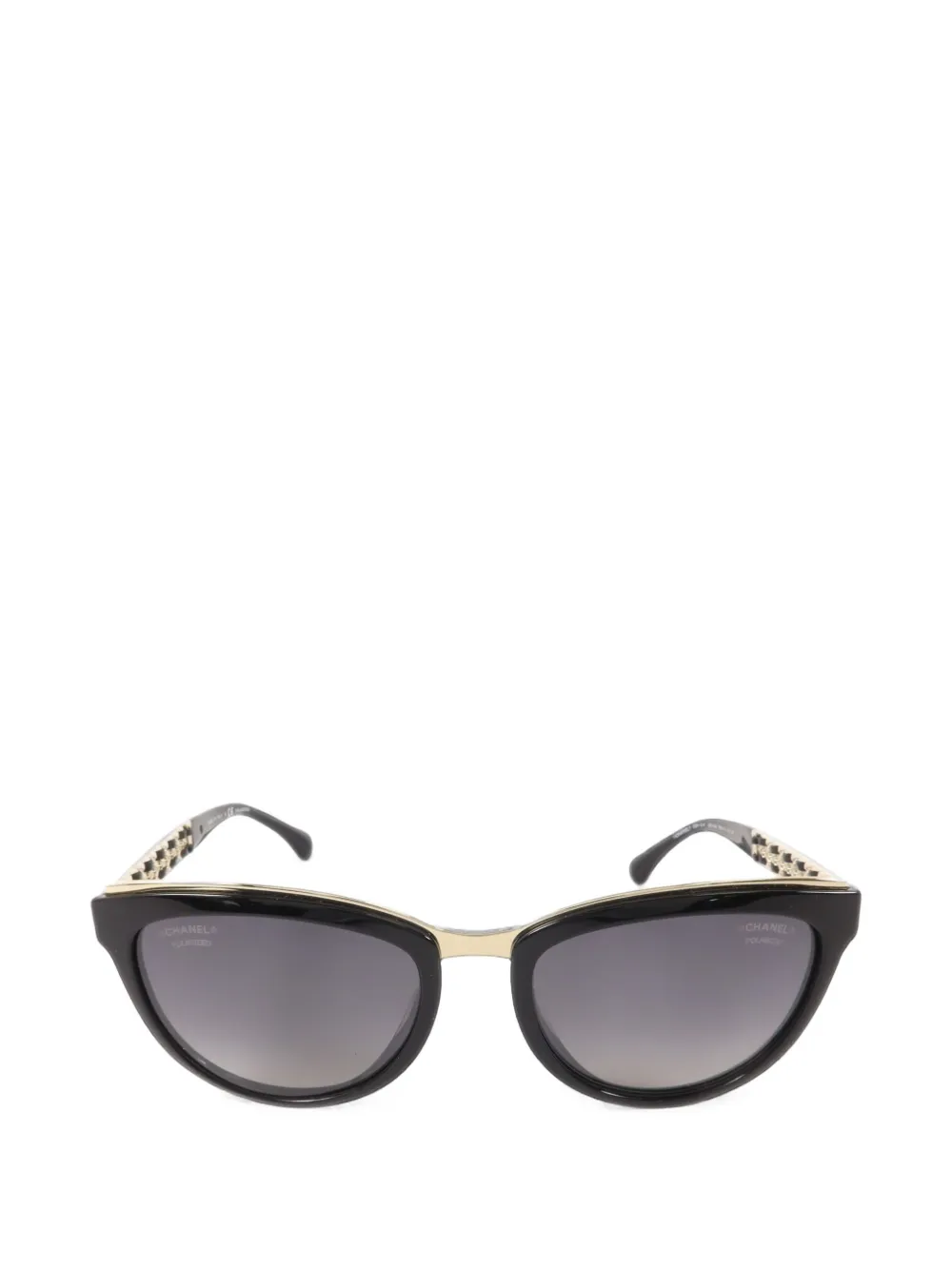 CHANEL Pre-Owned lunettes de soleil à monture papillon et maillons de chaîne CC - Noir CHANEL Pre-Owned lunettes de soleil à monture papillon et maillons de chaîne CC - Noir