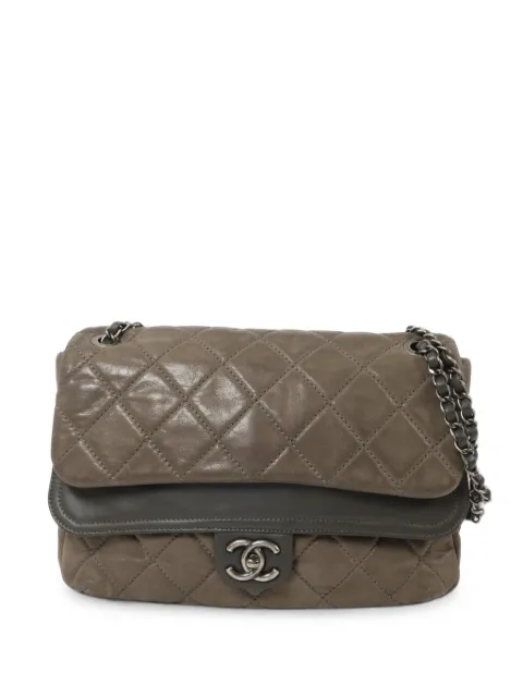 CHANEL Pre-Owned CC turn-lock shoulder bag