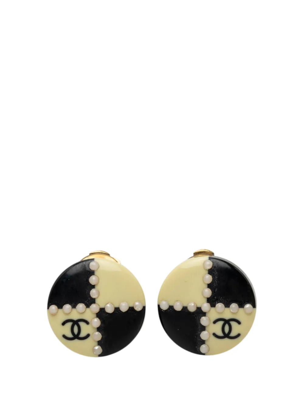 CHANEL Pre-Owned 2002 CC Enamel Checkered Faux Pearl Round Clip On Earrings costume earrings - Nero