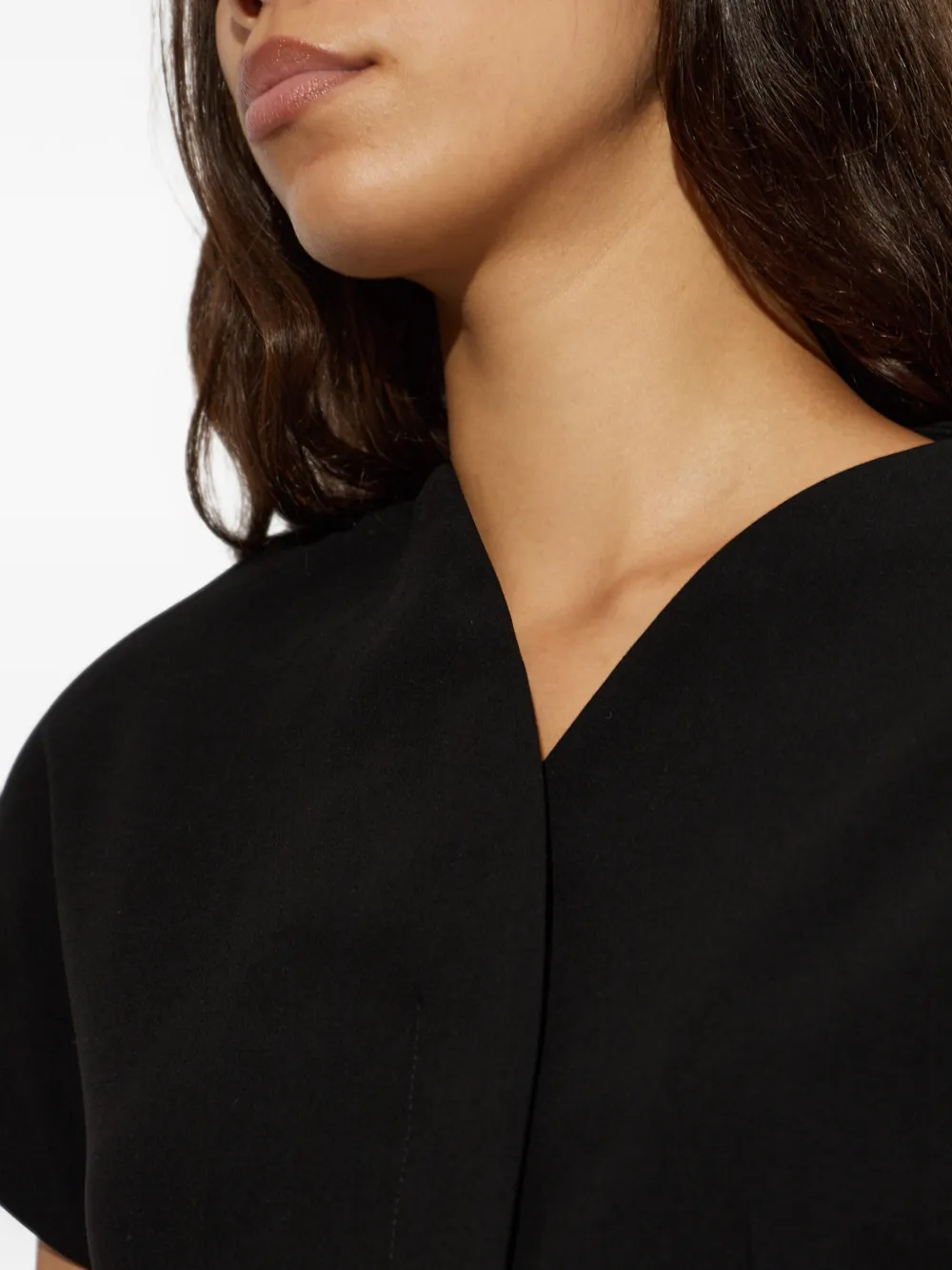 Jacquemus Ovalo Short-sleeved Blazer in Black, view 5