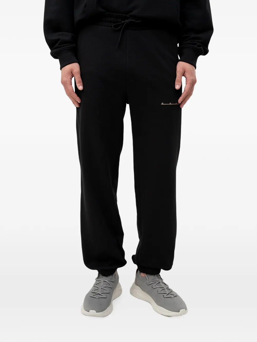 HUGO relaxed-fit cotton pants with streetwear logo - Nero
