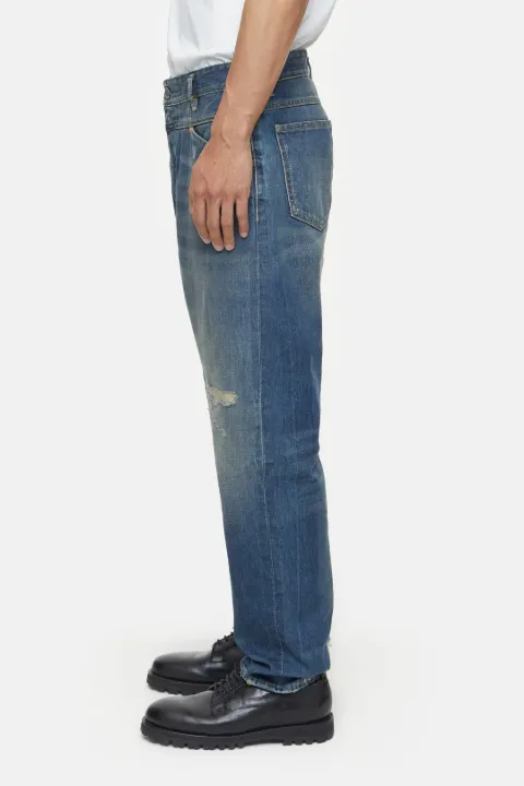 Closed distressed straight-leg jeans