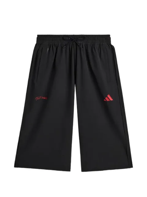 adidas bermudas con cordones en la pretina y logo estampado