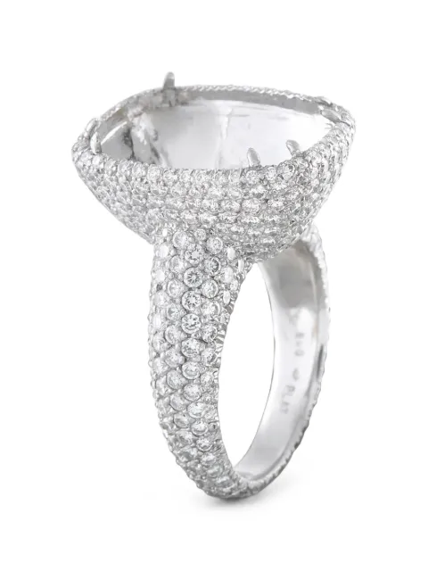 LB Exclusive diamond halo ring
