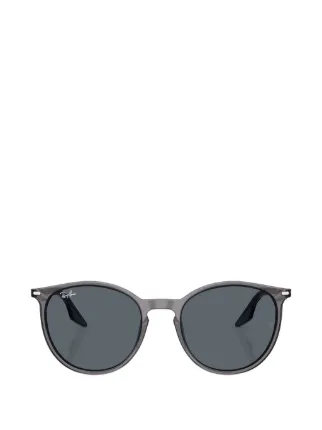 Ray-Ban
