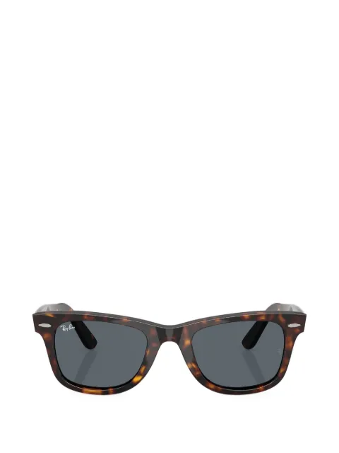 Ray-Ban Wayfarer Classic sunglasses