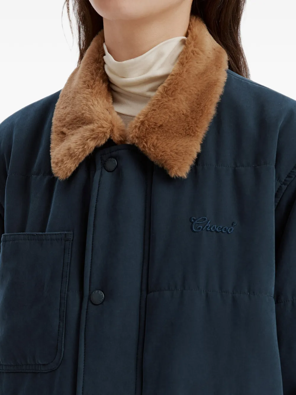 CHOCOOLATE faux-fur collar quilted jacket Blauw