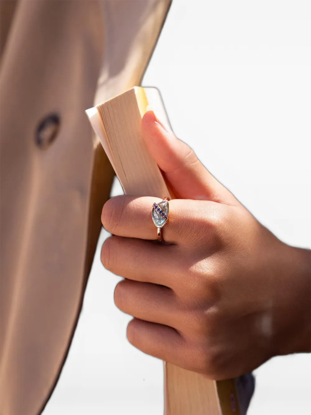 CLARA CHEHAB small Elemental sapphire and aquamarine ring - Oro