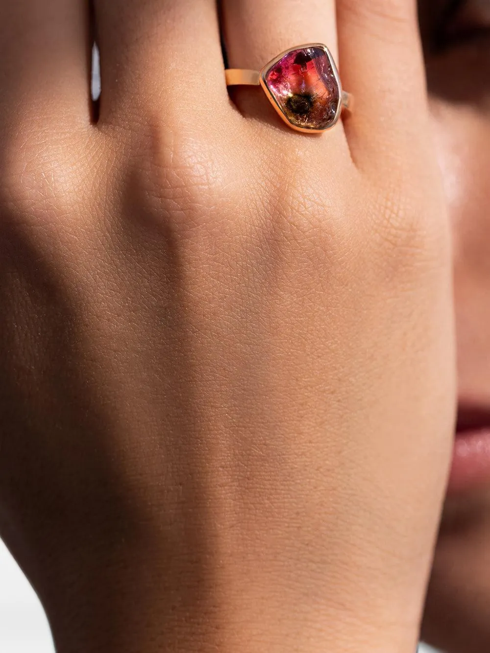 CLARA CHEHAB small Genesis watermelon tourmaline ring - Oro