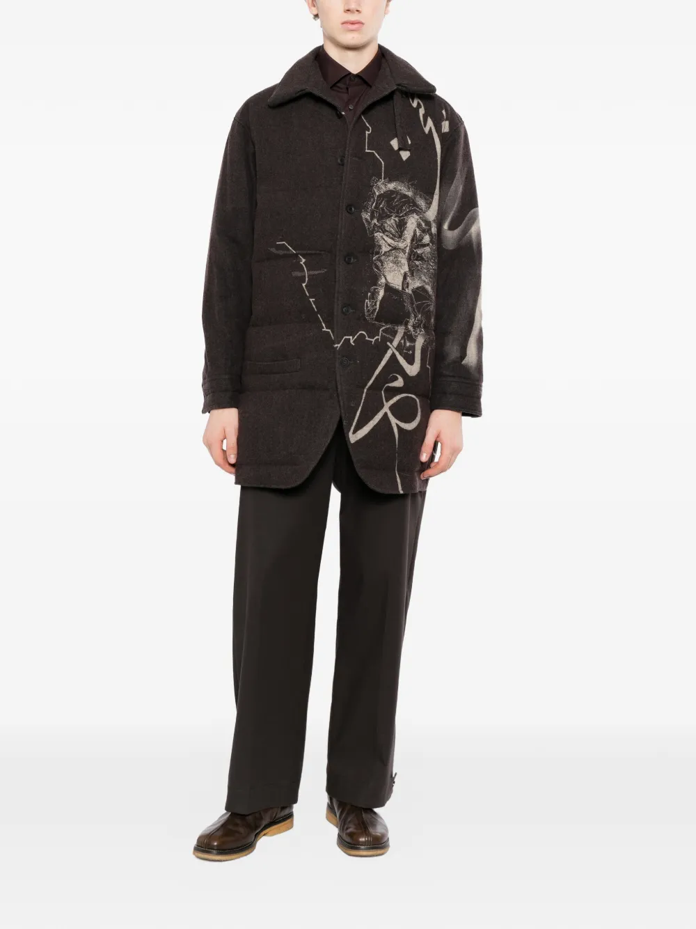 Yohji Yamamoto Gewatteerd overhemd met grafische print Bruin