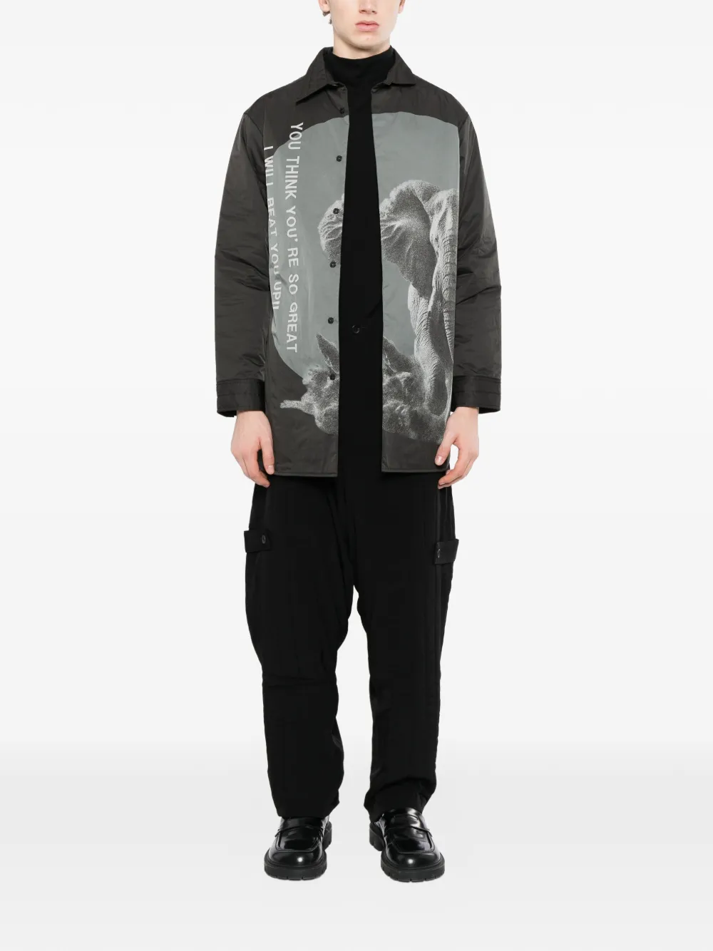 Yohji Yamamoto Overhemd met gewatteerde kraag en grafische print Zwart