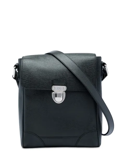 Louis Vuitton Pre-Owned 2009 Taiga Luka crossbody bag